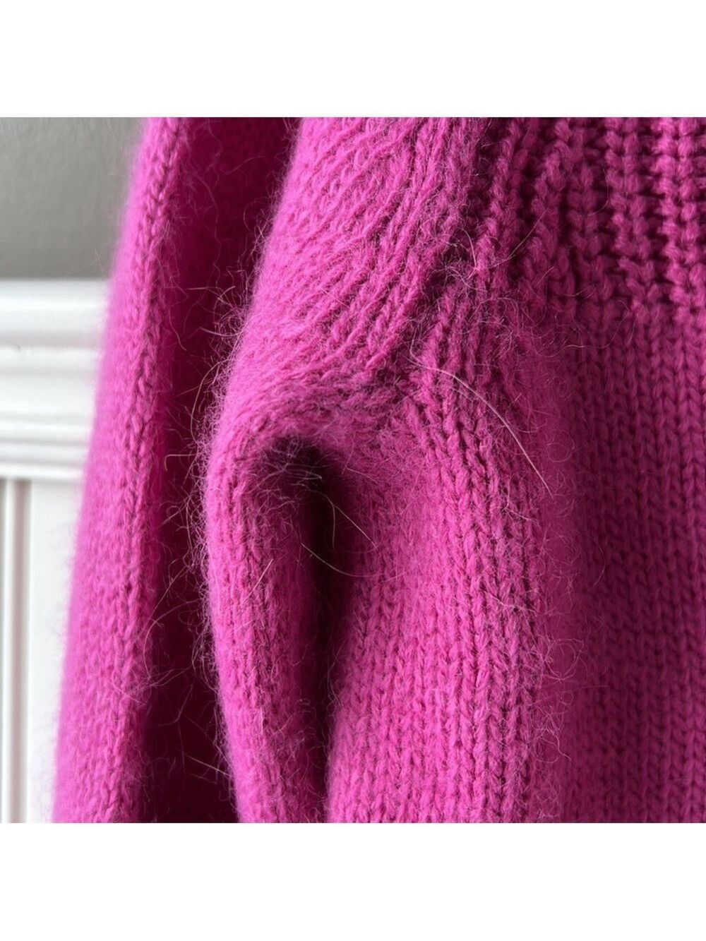 RICKIS ANGORA RABBIT Wool Acrylic Blend Pink Knit Mock Neck Sweater Size Small - Picture 4 of 8